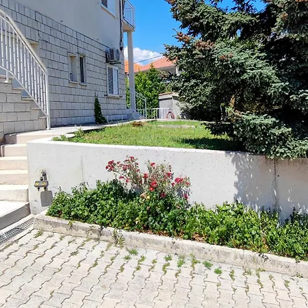 Apartmán Antinous *